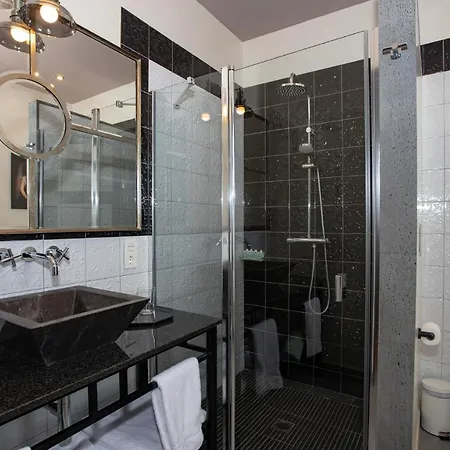 5 Lanzarote Bed & Breakfast