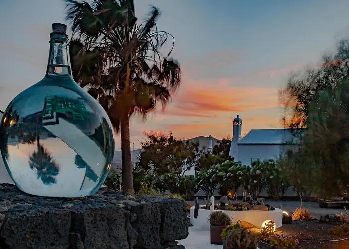 5 Lanzarote Bed and breakfast 4*