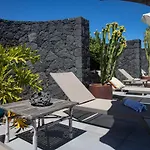 5 Lanzarote B&B 4*